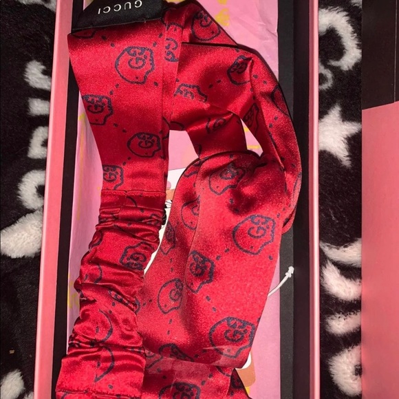 Authentic Gucci headband